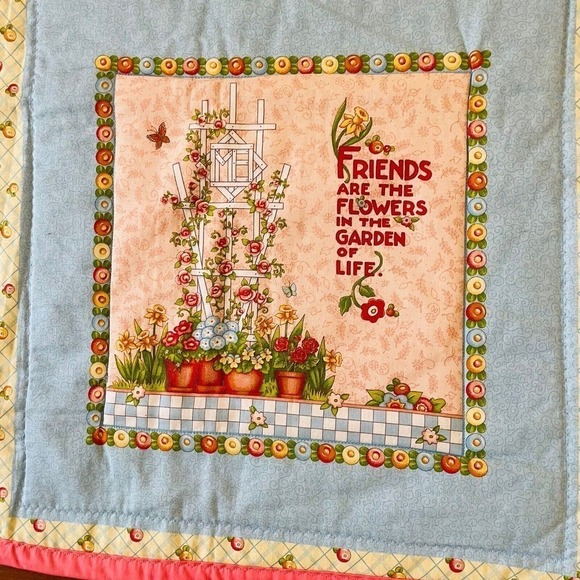 Handmade Mary Englebreit Friends Quilt Throw Wall Hanging Reversible Block Print - Picture 3 of 6